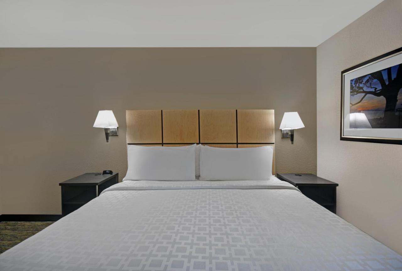 Candlewood Suites Sumter By Ihg Eksteriør billede