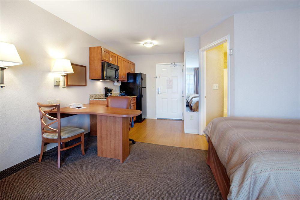 Candlewood Suites Sumter By Ihg Værelse billede